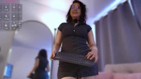 Snapshot of kittysophie_ chatting on 17, 5, 2026 Sophie online show from 17, 5, 2026