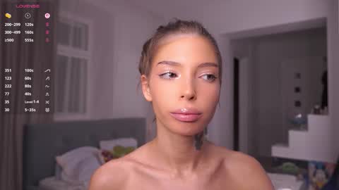 Alice online show from 14, 12, 2025