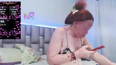 Snapshot of kittywhiteass chatting on 5, 5, 2026 kittywhiteass online show from 5, 5, 2026