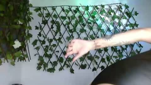 Snapshot of kittyxshady chatting on 5, 8, 2026 kittyxshady online show from 5, 8, 2026