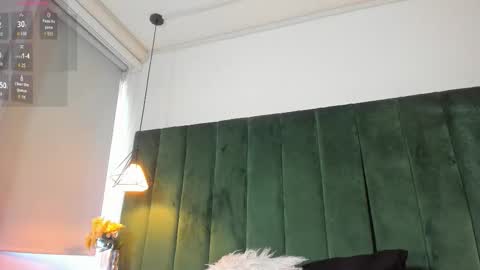 K I T T Y Y  online show from 30, 10, 2025