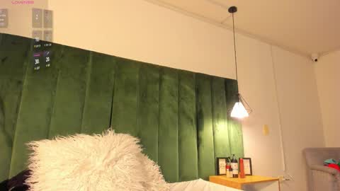 K I T T Y Y  online show from 3, 11, 2025