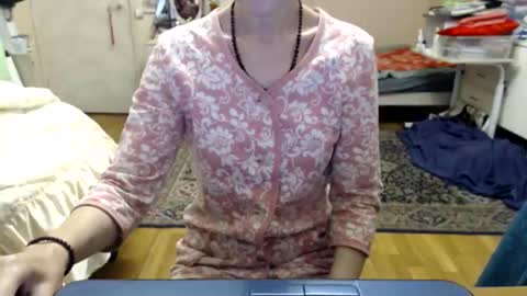 KiuminBerry online show from 22, 10, 2025