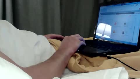 kiwibulge123 online show from 4, 4, 2026