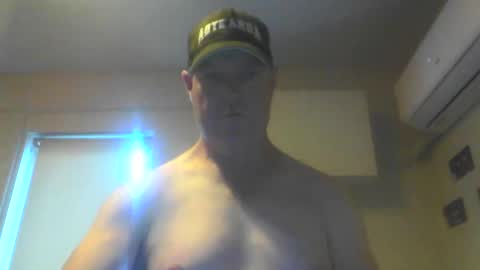 Snapshot of kiwiguy19773 chatting on 27, 12, 2024 kiwiguy19773 online show from 27, 12, 2024