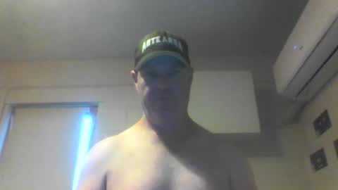 Snapshot of kiwiguy19773 chatting on 9, 1, 2025 kiwiguy19773 online show from 9, 1, 2025