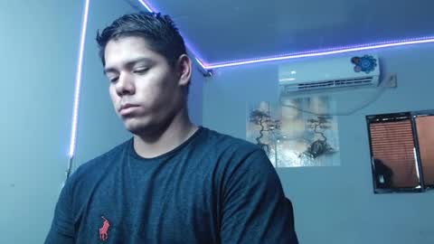 Snapshot of klars_mood chatting on 19, 7, 2026 klars online show from 19, 7, 2026