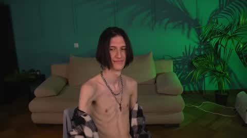 Snapshot of klaude_jam chatting on 16, 4, 2026 Klaude Jam online show from 16, 4, 2026