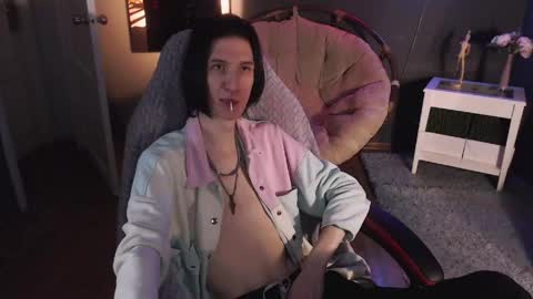 Snapshot of klaude_jam chatting on 13, 5, 2026 Klaude Jam online show from 13, 5, 2026