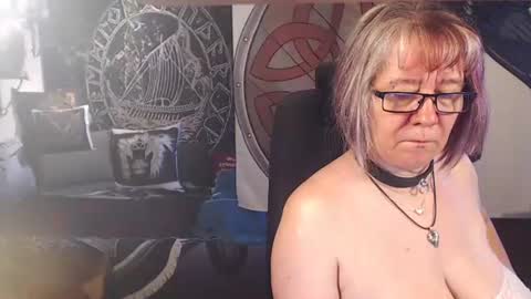 Snapshot of kleiner_teufel chatting on 15, 6, 2026 Michelle online show from 15, 6, 2026