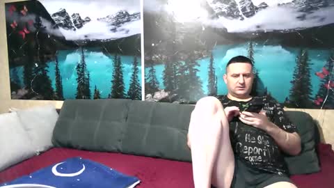 Kleosnow online show from 4, 2, 2026