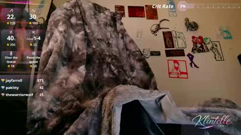 Snapshot of klintellemoore chatting on 27, 4, 2026 Klintelle Moore online show from 27, 4, 2026