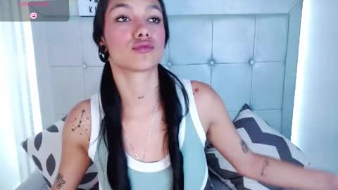 Snapshot of kloe__watson chatting on 12, 5, 2026 kloe__watson online show from 12, 5, 2026