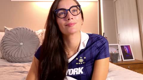 Kloe Coper online show from 14, 2, 2026