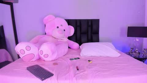 Snapshot of kloebaby_ chatting on 18, 3, 2026 KLOE online show from 18, 3, 2026