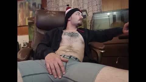 Snapshot of klou502 chatting on 10, 12, 2024 LOUiViLAN online show from 10, 12, 2024