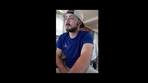 Snapshot of klou502 chatting on 5, 10, 2025 LOUiViLAN online show from 5, 10, 2025