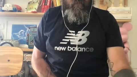 Snapshot of knicker76 chatting on 5, 8, 2026 knicker76 online show from 5, 8, 2026