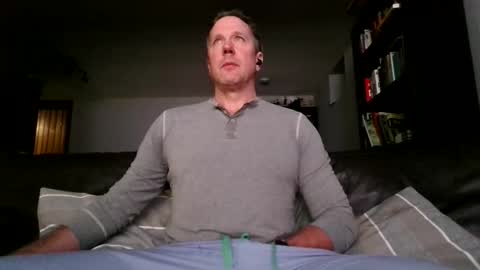 Snapshot of knight3975 chatting on 3, 4, 2026 Knight3975 online show from 3, 4, 2026