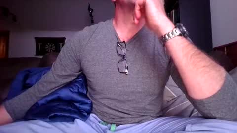 Snapshot of knight3975 chatting on 15, 5, 2026 Knight3975 online show from 15, 5, 2026
