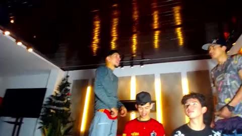 kobayaske online show from 14, 12, 2025