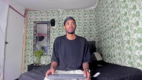 Snapshot of kofi_exotic_ chatting on 18, 5, 2026 kofi online show from 18, 5, 2026