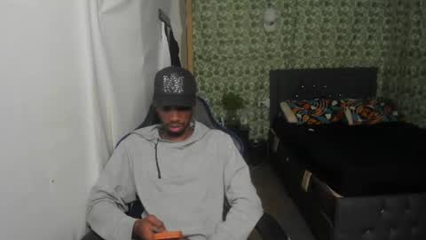 Snapshot of kofi_exotic_ chatting on 15, 6, 2026 kofi online show from 15, 6, 2026