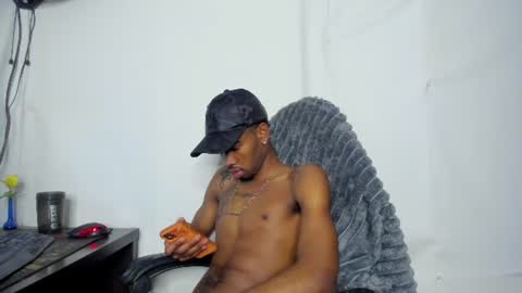Snapshot of kofi_exotic_ chatting on 23, 6, 2026 kofi online show from 23, 6, 2026