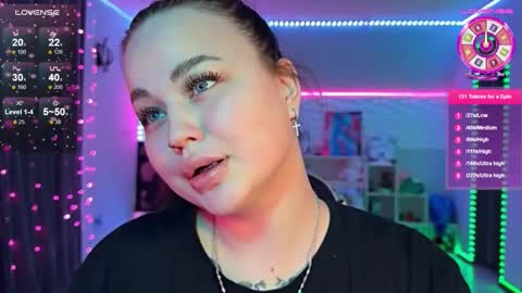 Mia online show from 6, 2, 2026