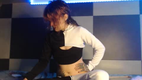 konekokawai online show from 12, 9, 2025