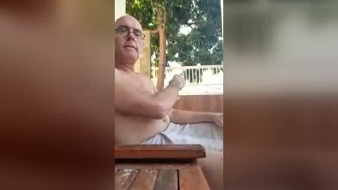 Snapshot of kontolbule chatting on 2, 8, 2026 IndogirlOzziguy online show from 2, 8, 2026