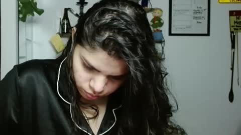 Karoll online show from 2, 10, 2025