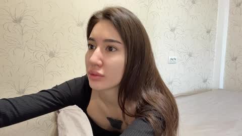 Snapshot of kortneycondello chatting on 8, 4, 2026 Nami online show from 8, 4, 2026