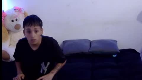 Snapshot of korummy_andmathias chatting on 27, 2, 2025 KorummyAndMathias online show from 27, 2, 2025