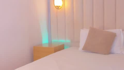 K O S M I C online show from 4, 2, 2026