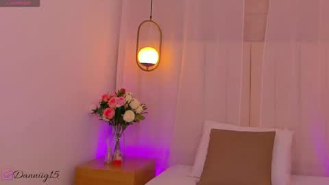 K O S M I C online show from 13, 4, 2026