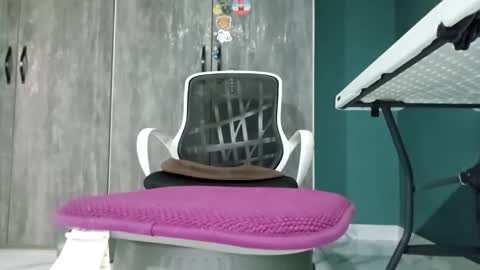 Snapshot of koto420 chatting on 5, 1, 2026 Koto Bombon online show from 5, 1, 2026