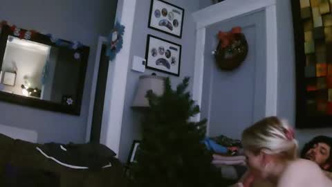 koululier23 online show from 11, 12, 2024