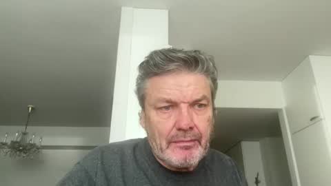 kovapoika online show from 15, 10, 2025