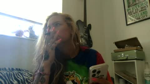 Snapshot of koyoteej chatting on 24, 6, 2026 koyoteej online show from 24, 6, 2026