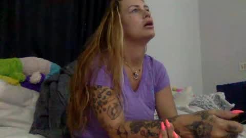 Snapshot of koyoteej chatting on 6, 8, 2026 koyoteej online show from 6, 8, 2026