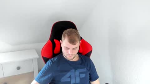 Bartek online show from 8, 2, 2025