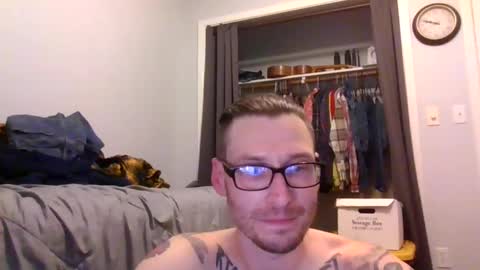 Snapshot of krasher2313 chatting on 11, 3, 2025 hard hung horny online show from 11, 3, 2025