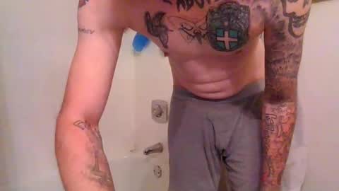 Snapshot of krasher2313 chatting on 3, 5, 2026 hard hung horny online show from 3, 5, 2026