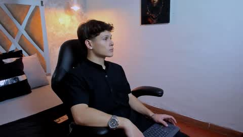 Kraven online show from 14, 10, 2025