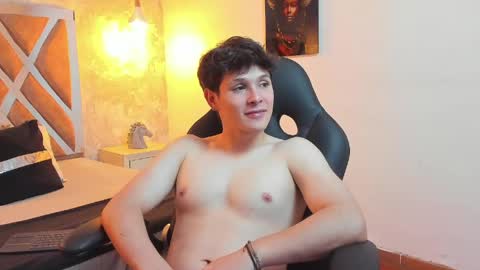 Snapshot of kraven_lust chatting on 24, 4, 2026 Kraven online show from 24, 4, 2026