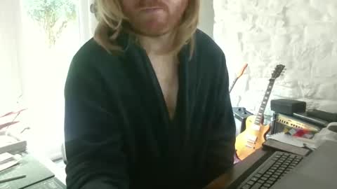 Snapshot of kreestafa182285 chatting on 2, 4, 2026 kreestafa182285 online show from 2, 4, 2026