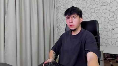 KrewVaughn online show from 16, 10, 2025