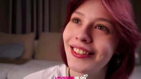 Sarah online show from 3, 6, 2026