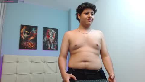 Snapshot of krist_palma chatting on 6, 3, 2025 krist_palma online show from 6, 3, 2025